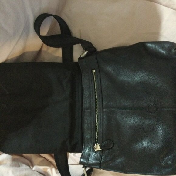 Coach Messenger Black Leather Bag Really Nice - Picture 2 of 4
